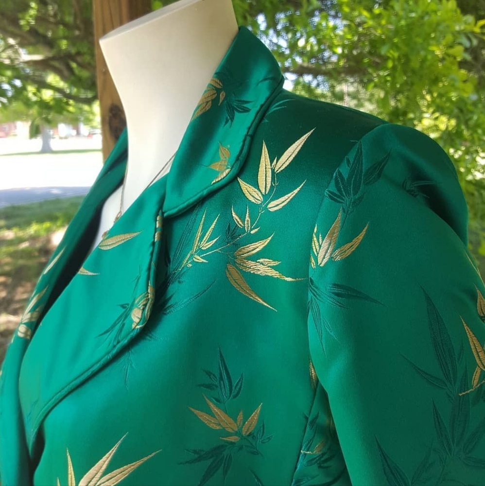 Vintage 70s Chinoserie Print Satin Skirt Suit